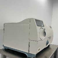 BioMerieux VITEK 2 COMPACT Analyzers image 0
